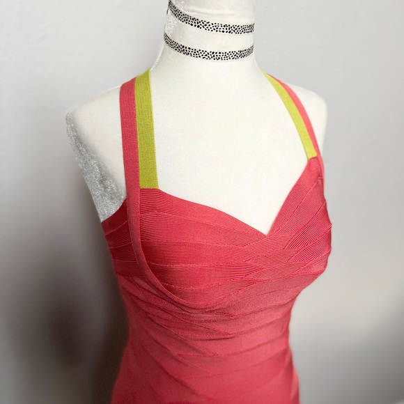 🎉 SALE Herve Leger Bandage Mini Dress Peach Blush Orange and Yellow - Picture 3 of 8